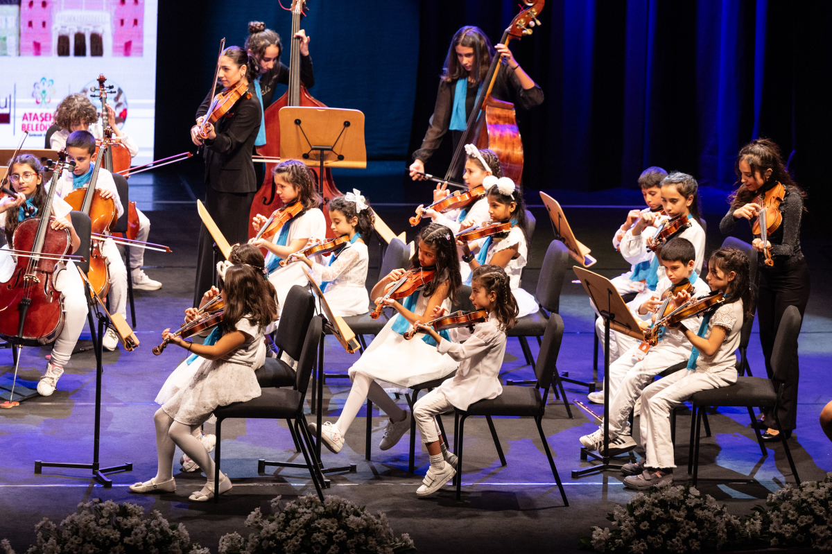 İBB, Ramazan Bayramı tatilinde &Prime;Özgürlük ve Demokrasi Şenliği&Prime; hazırladı