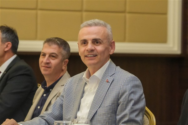 Vali Çiçekli, Karaman FK için iş dünyasıyla bir araya geldi