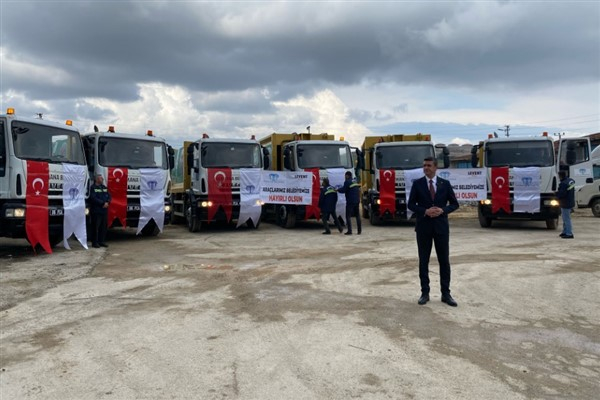 Haymana'da yeni çöp kamyonları filoya katıldı