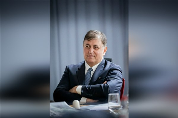 Başkan Tugay’dan “kesinti” açıklaması