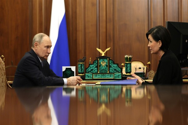 Putin, Stratejik Girişimler Ajansı Genel Müdürü Chupsheva ile görüştü