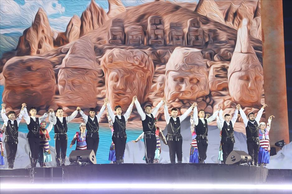 İnegöl Belediyesi Halk Dansları, Kazakistan'da Türkiye'yi temsil etti