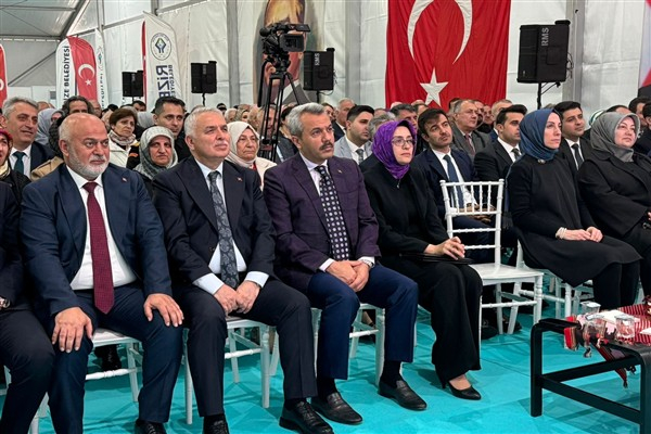 Rize'de ikincisi düzenlenen Kitap Fuarı bugün açıldı