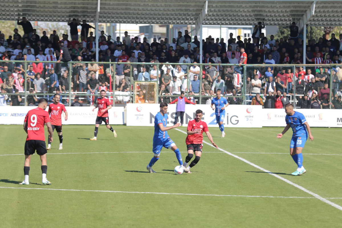 Kepezspor, Batman Petrolspor'u 2-0 mağlup etti