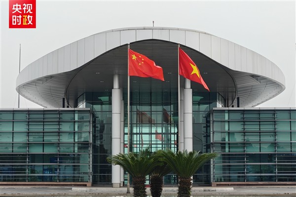 Xi Jinping: Çin-Vietnam kader birliği için yeni bir plan hazırlayacağız