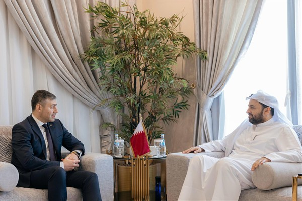 Katarlı Bakan Al Khulaifi, Ukrayna İnsan Hakları Komiseri Lubinets ile görüştü