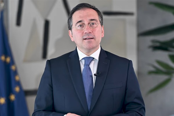 Albares, Çekya Dışişleri Bakanı Lipavsky ile bir araya geldi