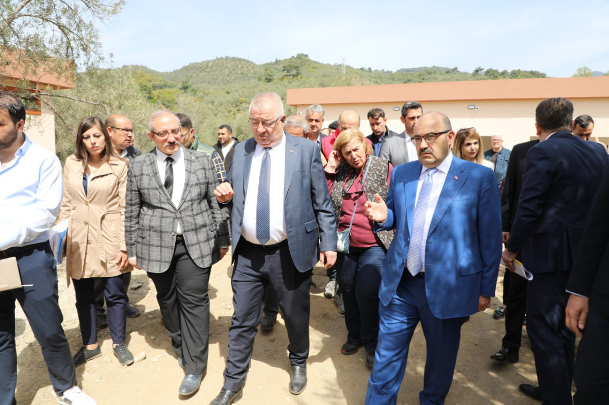 Ustaoğlu,Odabaş ve  Ertaş Antandros Antik Kenti’nde inceleme yaptı