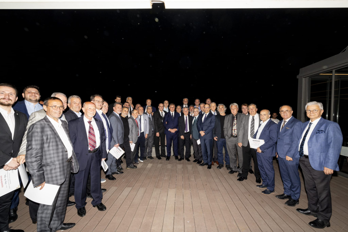 Başkan Tugay: İzmir aslanlar gibi burada duruyor