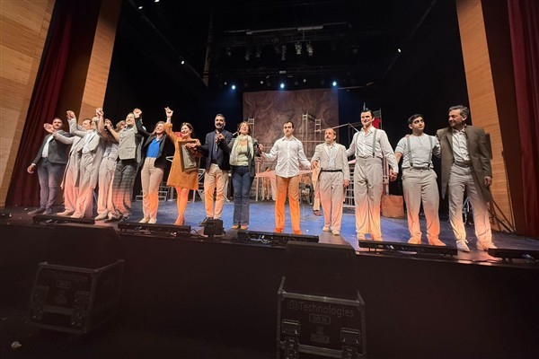 İstanbul Büyükşehir Belediyesi Şehir Tiyatroları, Diyarbakır'da