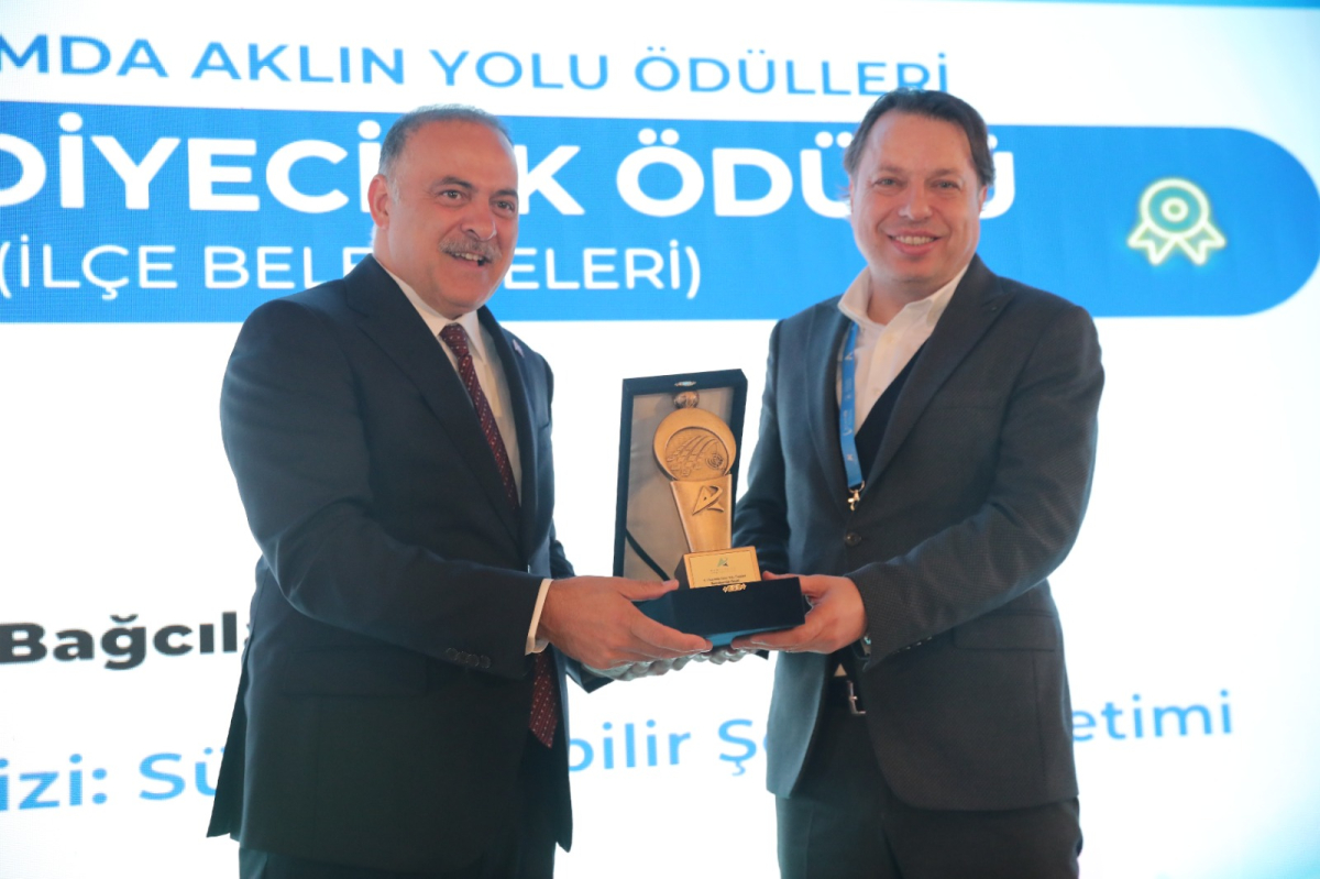Bağcılar Belediyesi’ne “Ulaşımda Aklın Yolu” ödülü