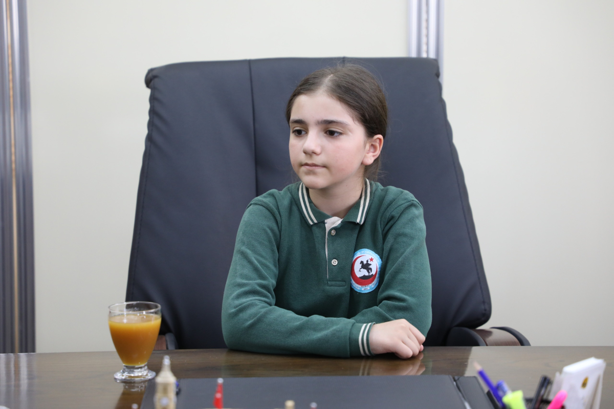 Başkan Memiş, 23 Nisan nedeniyle makamını Başarır’a devretti