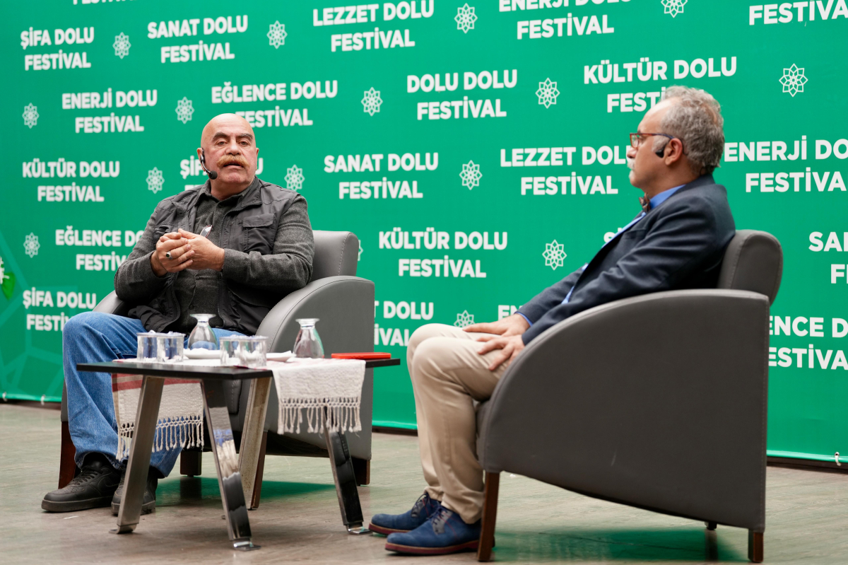 Uluslararası Manisa Mesir Macunu Festivali'nde &Prime;Tarihin Geleceği &Prime; söyleşisi düzenlendi