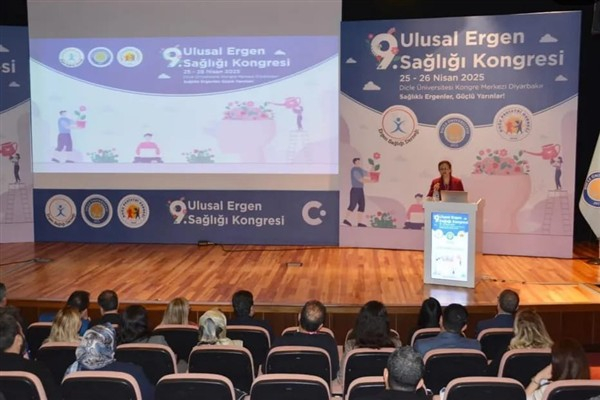 Dicle Üniversitesi’nde 9. Ulusal Ergen Sağlığı Kongresi başladı