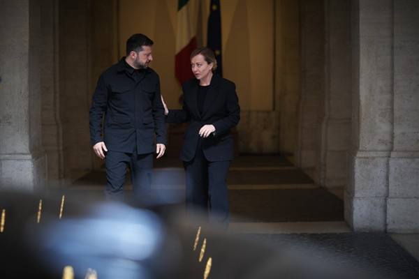 Zelenski: Meloni'nin açık ve ilkeli duruşunu takdir ediyorum