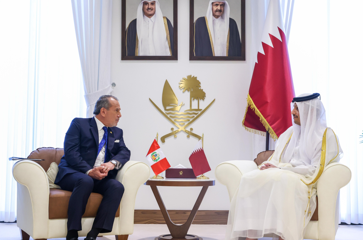 Al-Thani, Peru Cumhuriyeti Dışişleri Bakanı Salcedo’yu kabul etti
