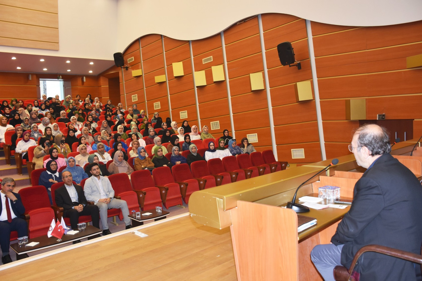 Harran Üniversitesi’nde “Medeniyet Tasavvuru ve Öncü Kuşak” Konferansı Düzenlendi