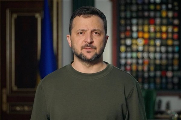 Zelenski: Ukrayna'da bu savaşın tek bir saniyesini bile istemedik