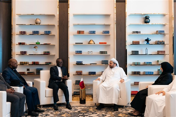 Al-Khulaifi, Kongo heyetiyle bir araya geldi