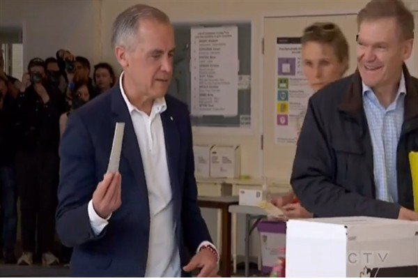 Kanada seçimlerinde Libaraller önde