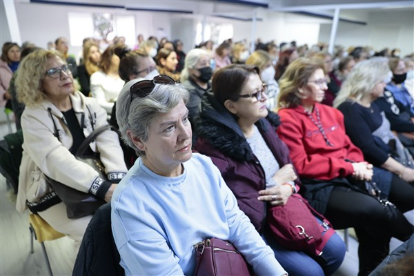Konak’ta ‘Amazonlar El Ele’ eğitimleri başlıyor