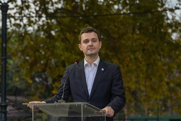 Kuzey Makedonya Dışişleri Bakanı Mucunski, Japonya Temsilciler Meclisi Üyesi ile görüştü