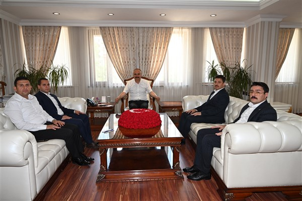 Siirt Vali Yardımcılarından Batman Valisi Canalp'e ziyaret