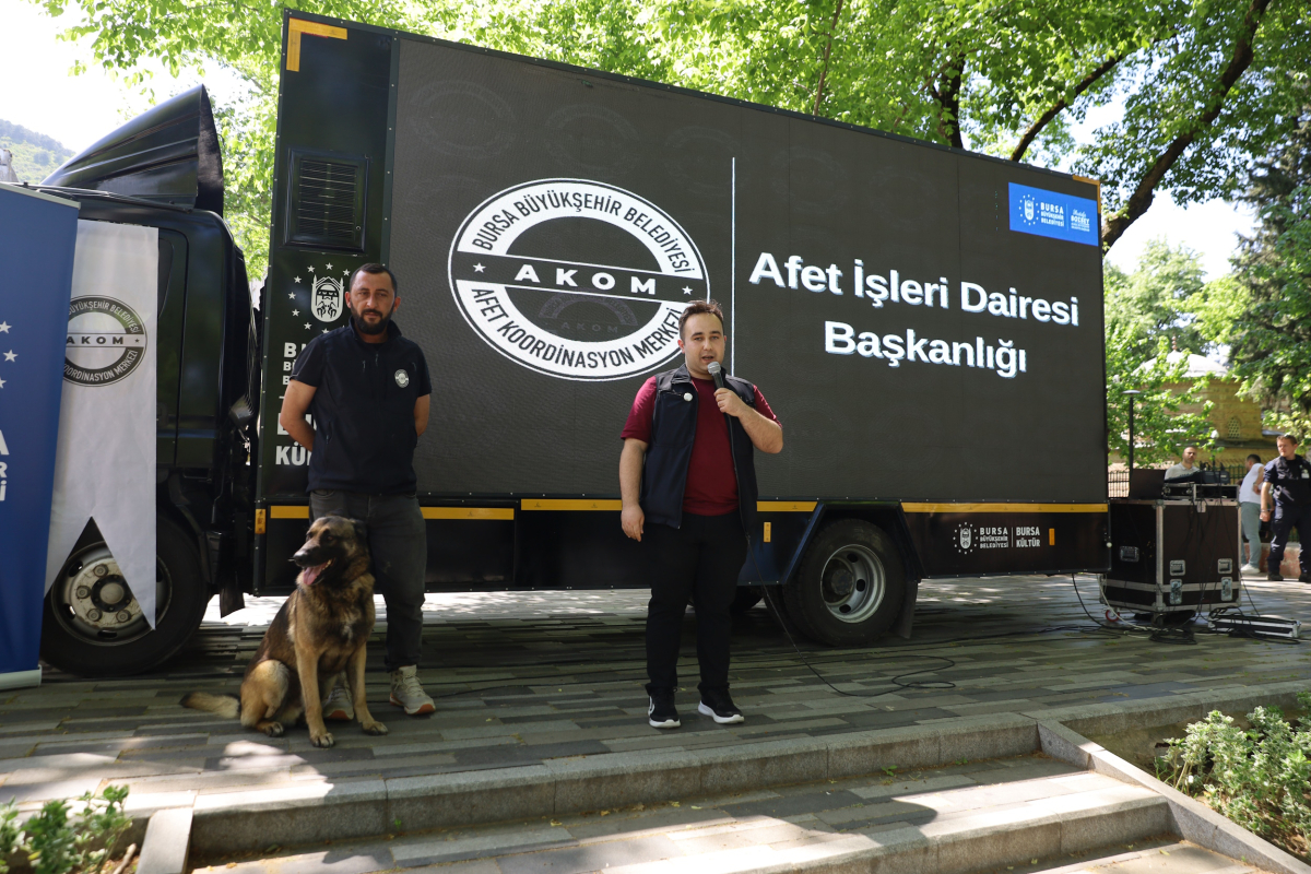 Bursa Büyükşehir Belediyesi'nden halk sağlığı ve afet bilinci eğitimi