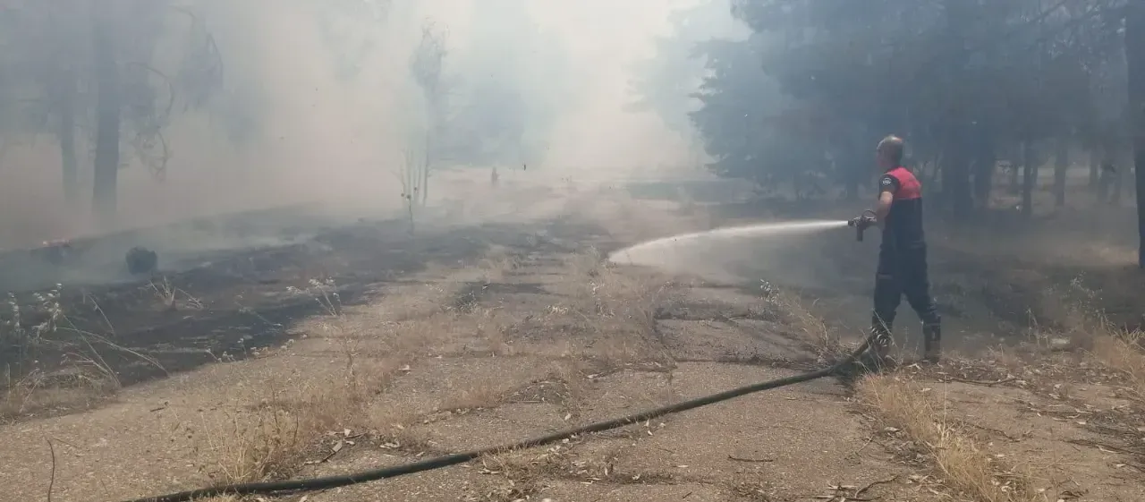 Alevler Baraja Ulaştı, Felaket Ucuz Atlatıldı