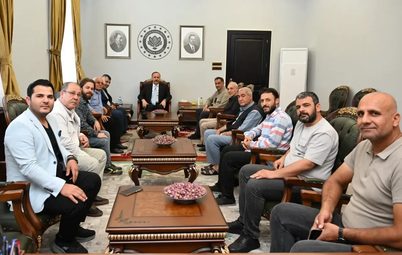 Urfa Ezgileri Gül Festivali’nde Yankılandı