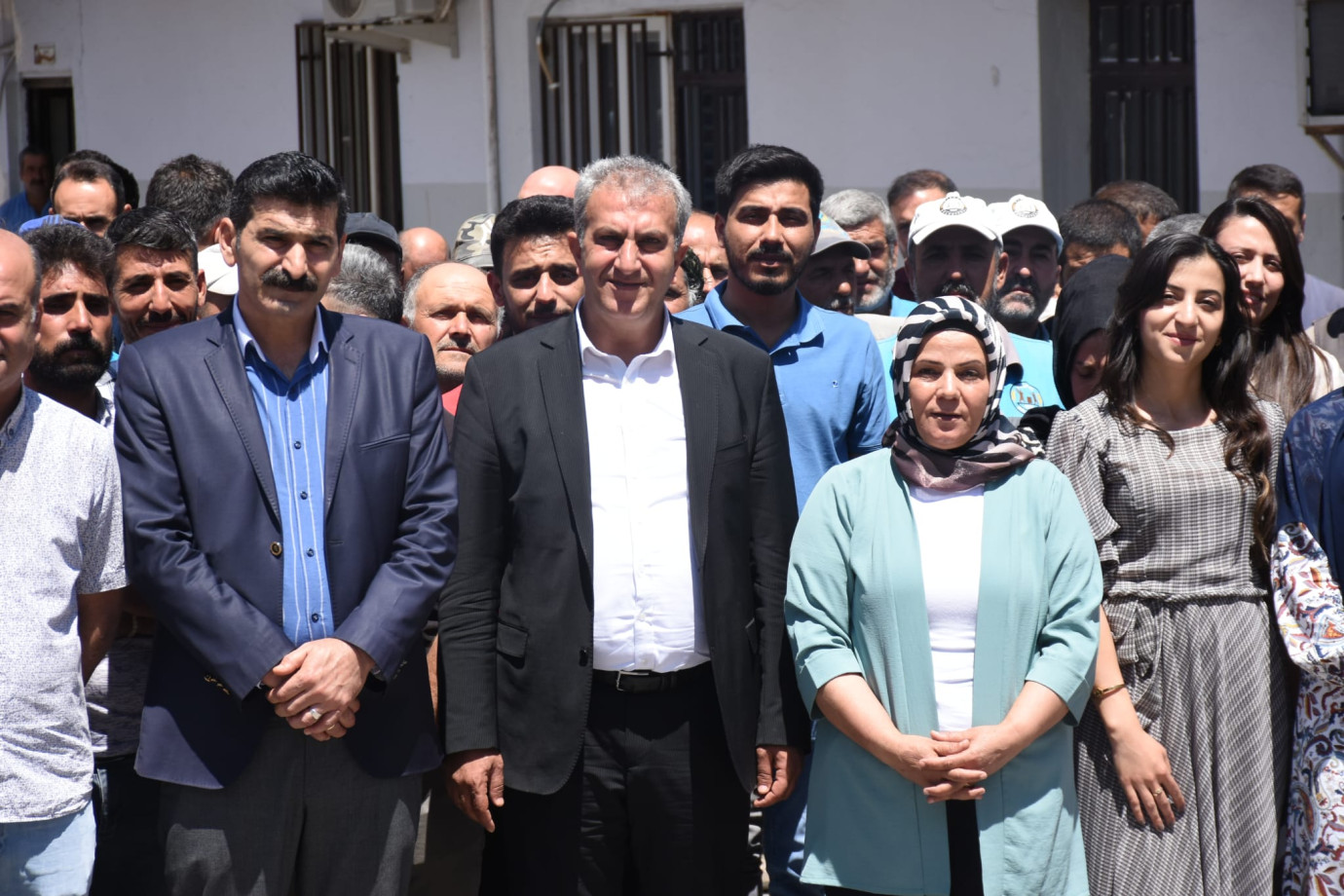 Eş Başkanlar Serhan Paydaş ve Garip Yeşil Belediye Personeliyle Bayramlaştı