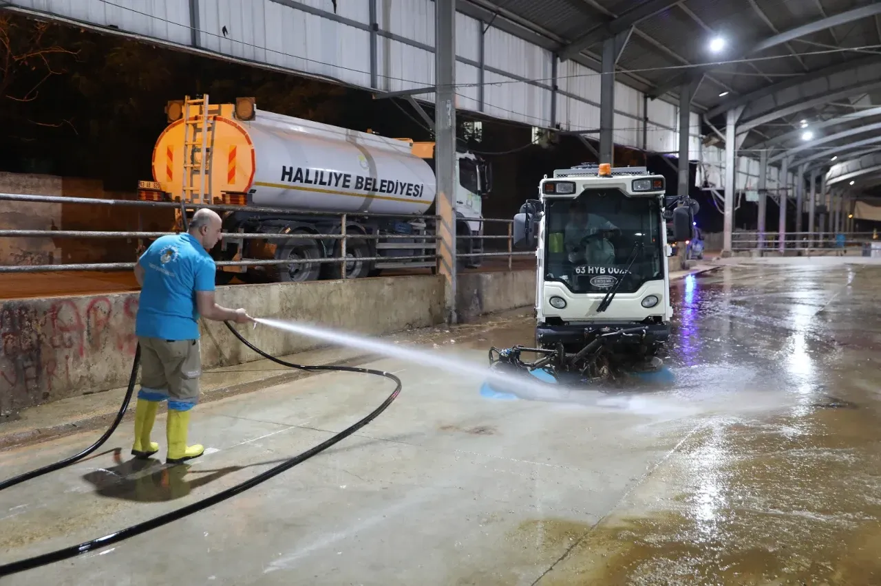 Haliliye Belediyesi'nden Bayram Sonrası Temizlik Seferberliği