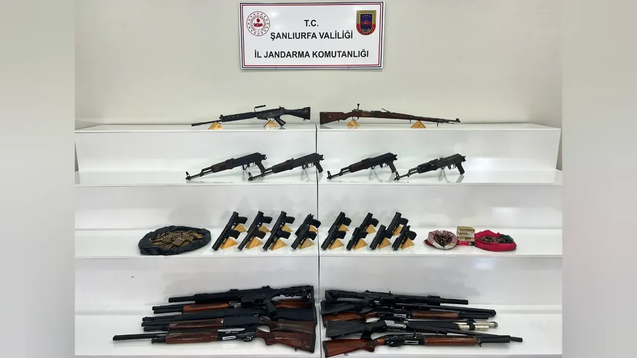 Şanlıurfa’da Ruhsatsız Silah Operasyonu: Çok Sayıda Silah Ele Geçirildi