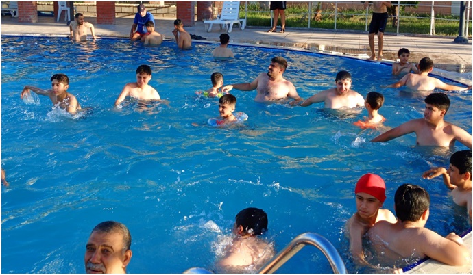 İz Bırakanlar'dan Yaz Sıcağına Karşı Serinletici Etkinlik