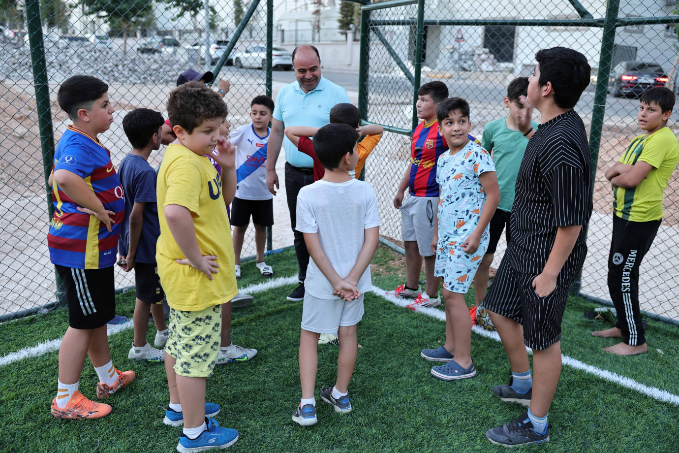 Karaköprü Semt saha yatırımları ile Gençliğe Yatırım Yapıyor