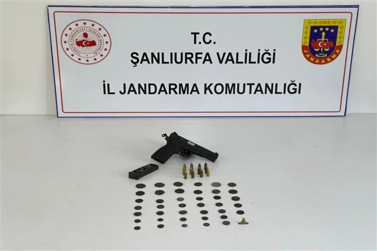 Şanlıurfa'da tarihi eser bulundurduğu tespit edilen şüpheliye yönelik arama yapıldı