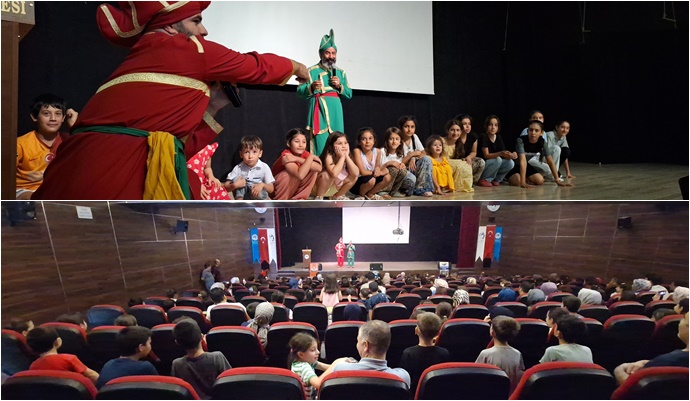 Hacivat-Karagöz Oyununa Miniklerden Yoğun İlgi