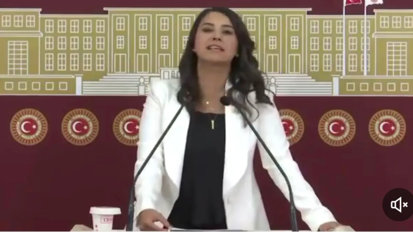 Fıstık Üreticisine Bir Darbe de İthalattan!