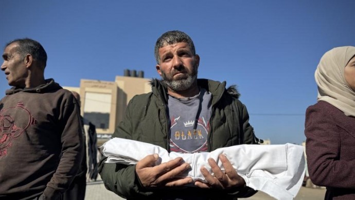 Gazze’de 70 bin 942 kişi katledildi