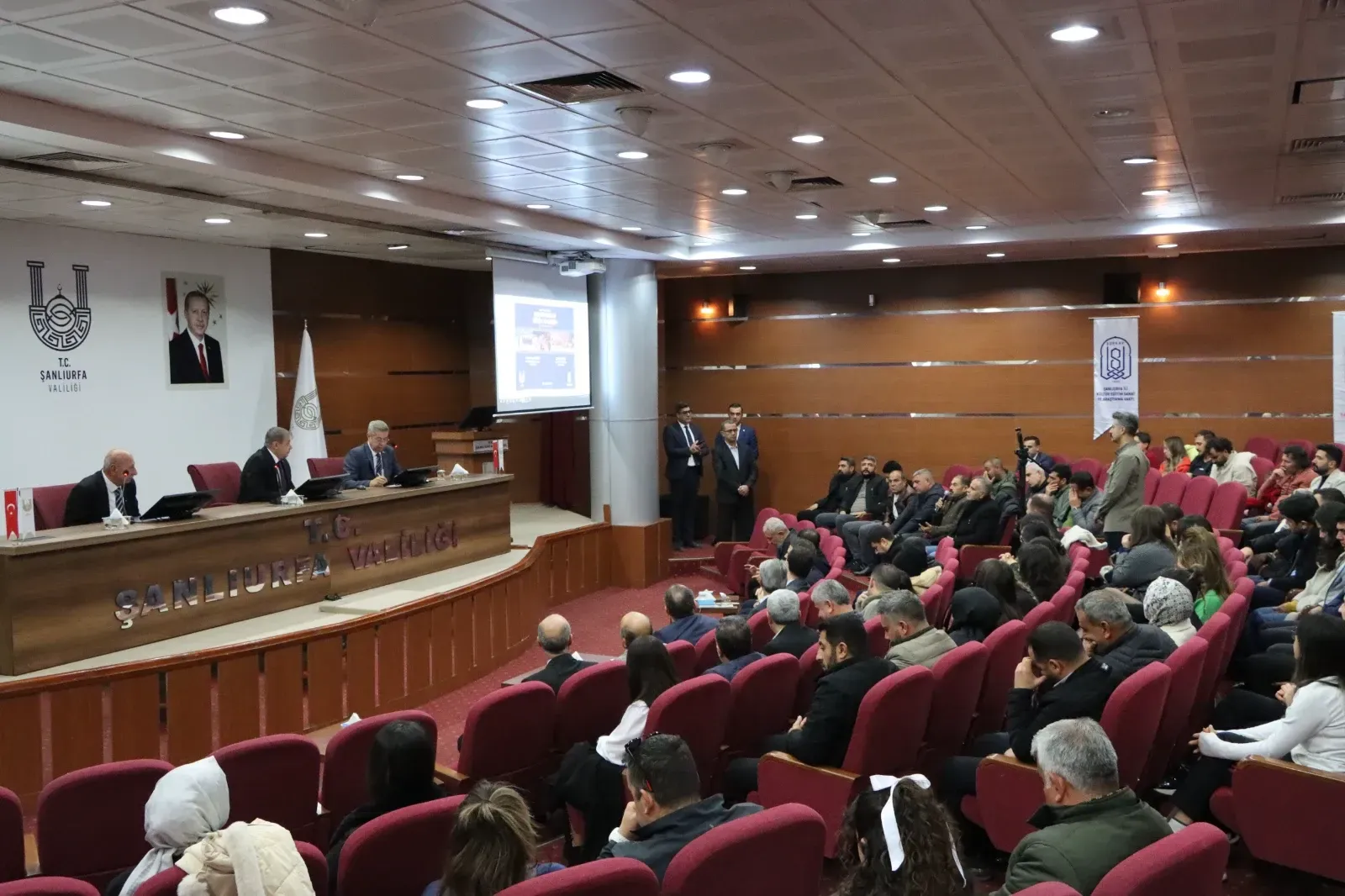 Vali Şıldak: “Şanlıurfa Halk Oyunlarında Seviye Atlamalı”