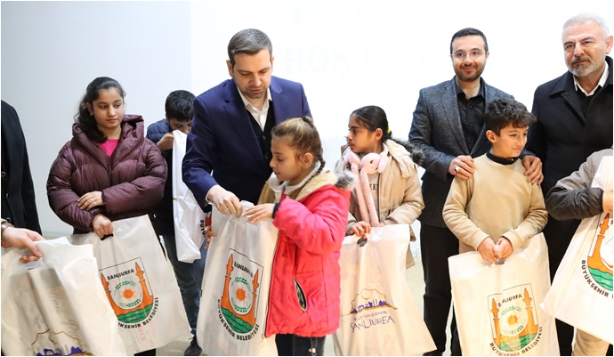  Büyükşehir, Çocukların Karne Sevincine Ortak Oldu