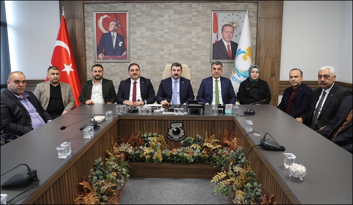 Şampiyon Takımdan Başkan Canpolat’a Ziyaret-(VİDEO)