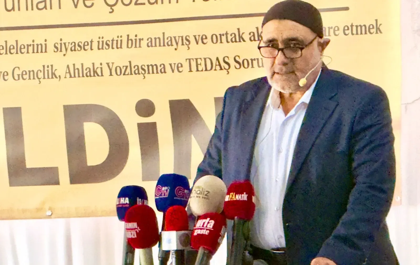 Şanlıurfa 'da Aşiret Liderlerinden Gençlik Uyarısı: “Kumar, Uyuşturucu ve Çeteler Tehlike Saçıyor”