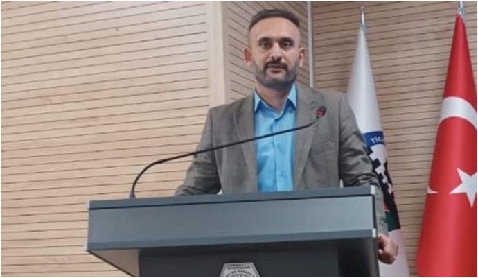 Sinanoğlu'ndan Kürtçe Seçmeli Ders Çağrısı