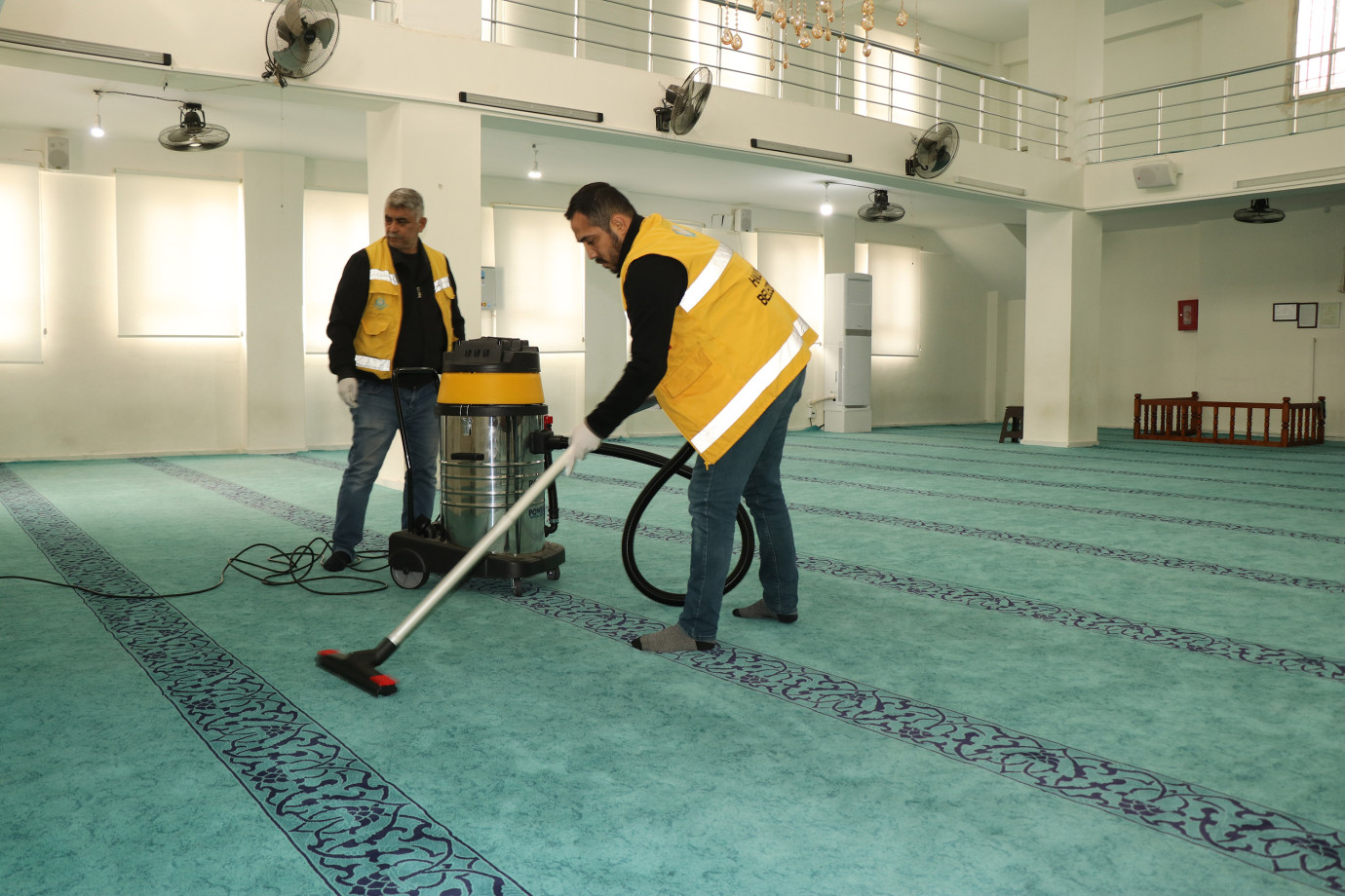 Haliliye’de Ramazan Öncesi Camilerde Temizlik Seferberliği-(VİDEO)