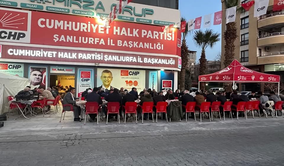 CHP Şanlıurfa İl Başkanlığı Bu Ramazan da İftar Sofralarını Kuruyor
