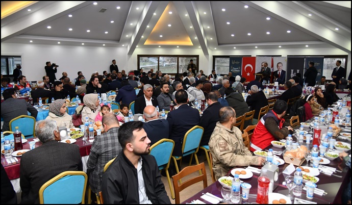 Vali Şıldak, Bozova’da “Ramazan Buluşması” Programına Katıldı