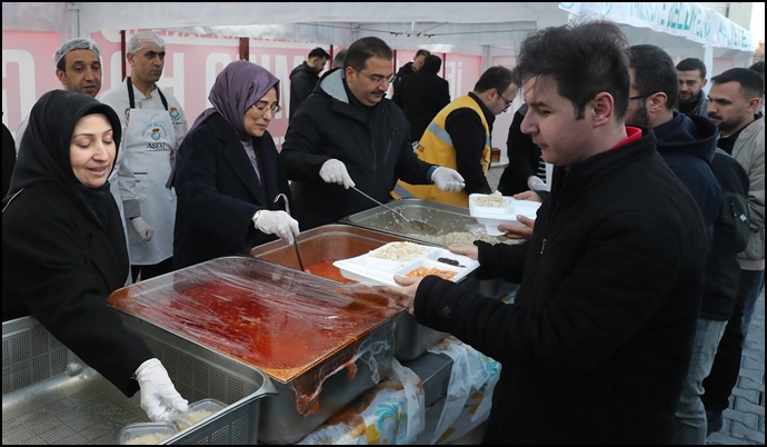 Başkan Canpolat Ve Vekil Yazmacı, İftar Sofrasında Vatandaşlarla Buluştu-(VİDEO)