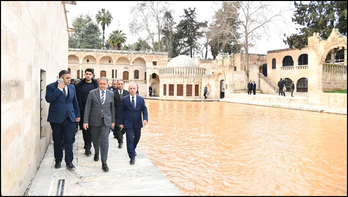 Şanlıurfa Valisi Şıldak, Balıklıgöl Platosu’nda incelemeler yaptı