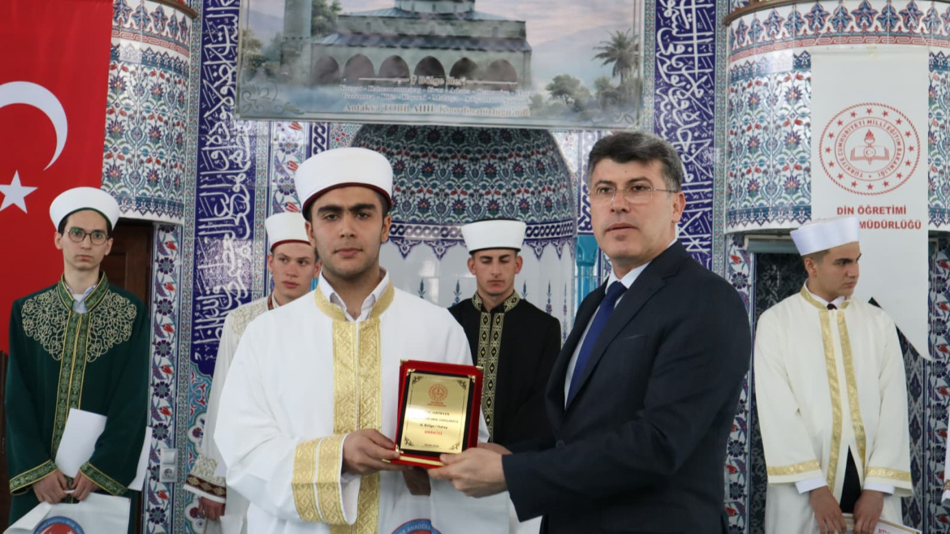 Şanlıurfa’yı Gururlandıran Başarı: Genç Hatipler Yarışmasında Bölge Birinciliği